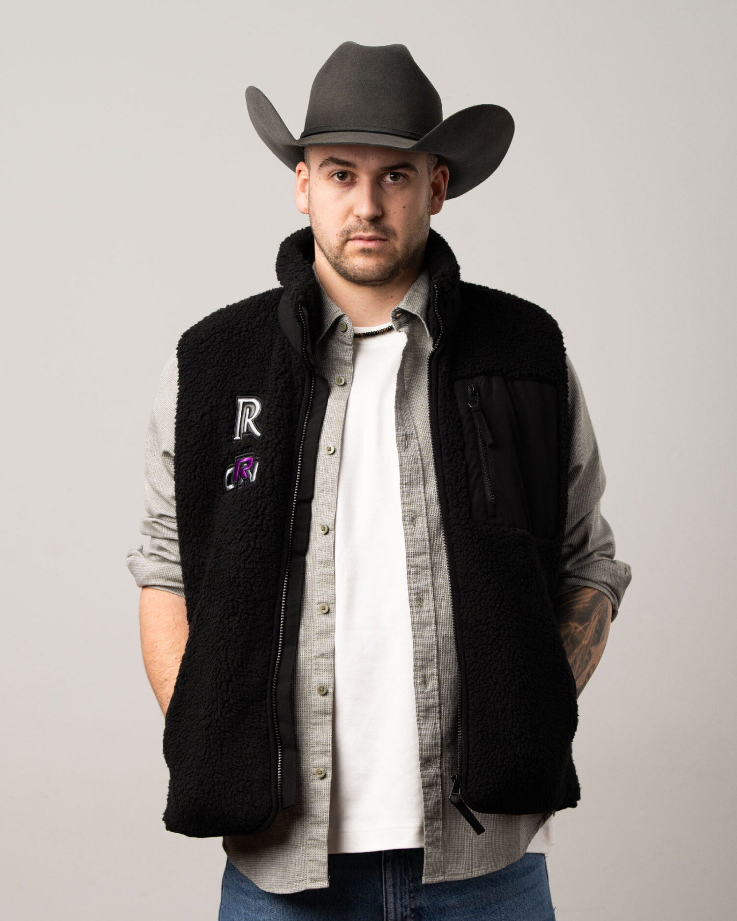 VEST CSG SHINETHIN GUN